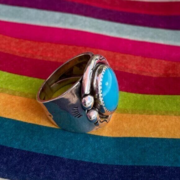 Vintage Men's Turquoise Sterling Silver Ring (Size 10) - Picture 2 of 5
